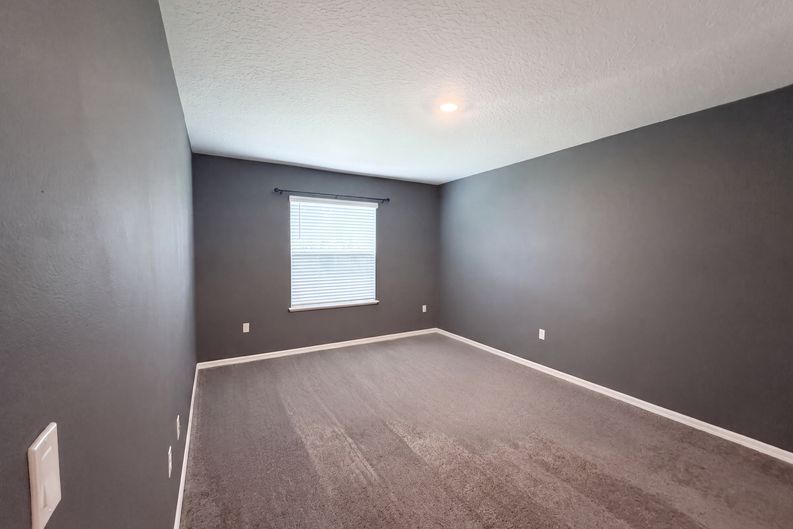 Photo 11 of 21 of 1443 General Custer Ave, Daytona Beach, FL