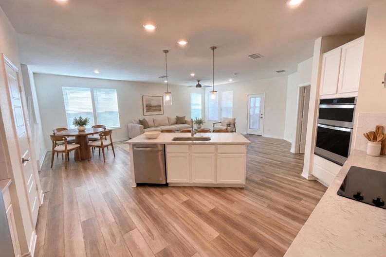 Photo 7 of 26 of 424 Sambar Bay Dr, Boerne, TX