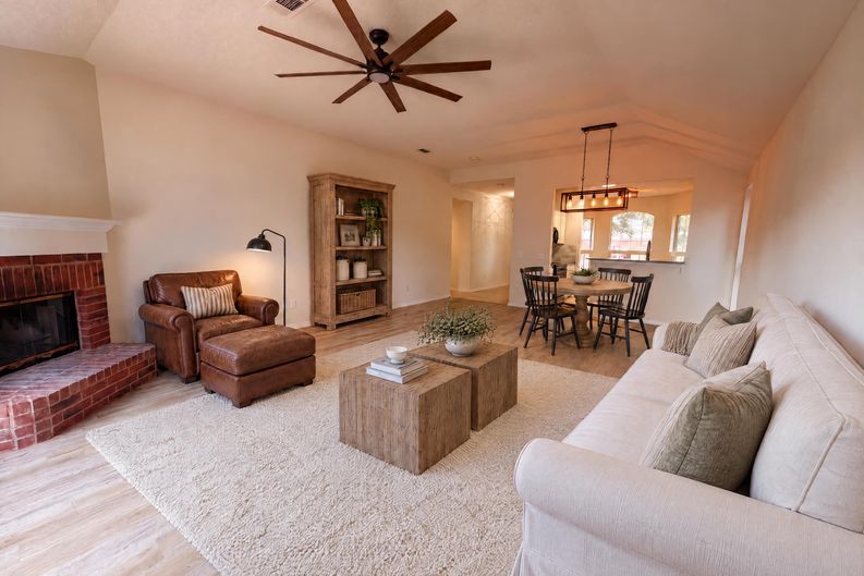 Photo 7 of 16 of 405 Kathy Ln, Wylie, TX