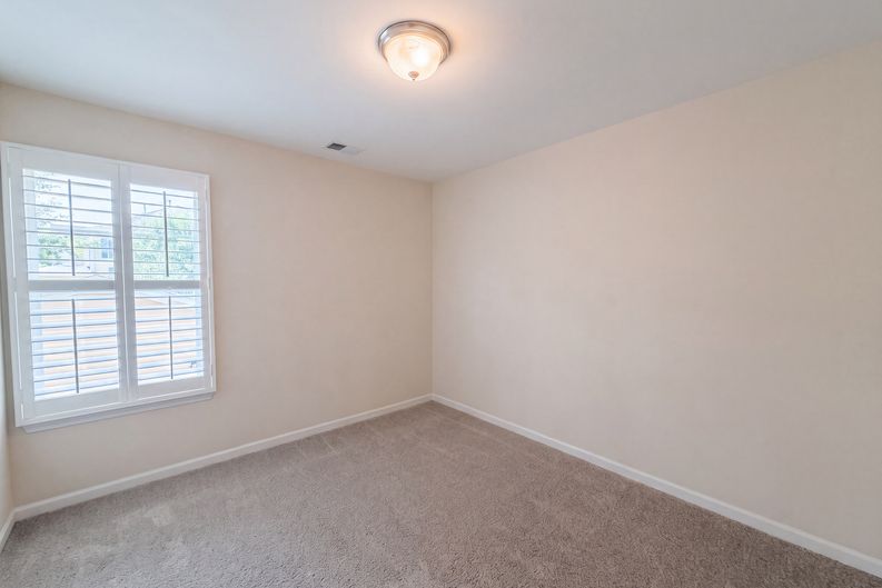 Photo 16 of 23 of 195 Lotz Dr, Summerville, SC
