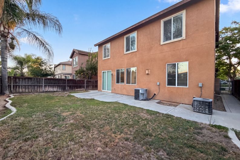 Photo 25 of 28 of 38408 Tranquila Ave, Murrieta, CA