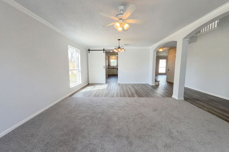 Photo 11 of 22 of 12111 Virline Ln, Houston, TX
