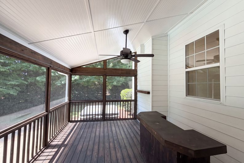 Photo 6 of 23 of 4903 Homeplace Dr, Apex, NC