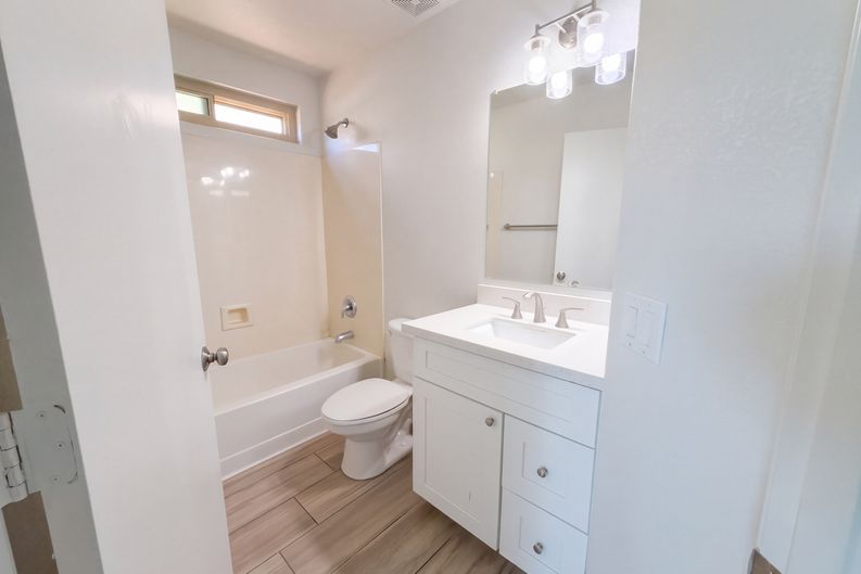Photo 11 of 19 of 12609 W Pasadena Ave, Litchfield Park, AZ
