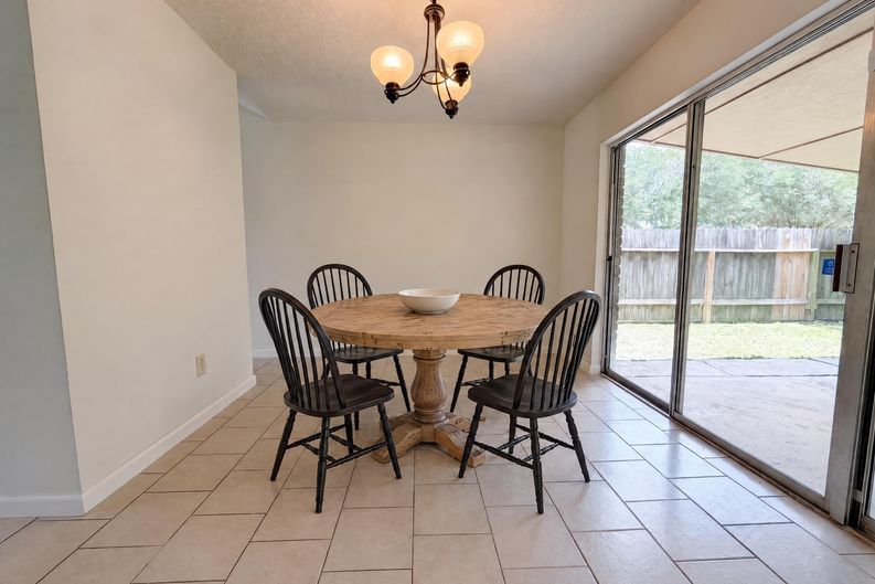 Photo 6 of 19 of 21403 Park Bishop Dr, Katy, TX