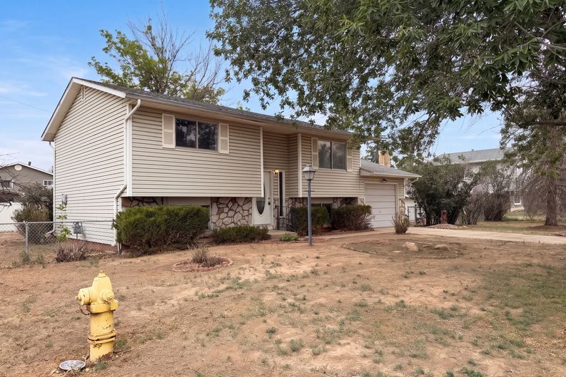 Photo 35 of 47 of 7715 4th St, Wellington, CO