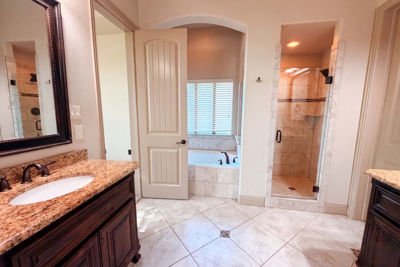 Photo 19 of 32 of 1502 Northwood Dr, Wylie, TX