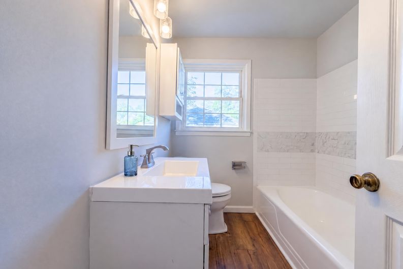 Photo 11 of 12 of 424 Lancaster Rd, Fayetteville, NC