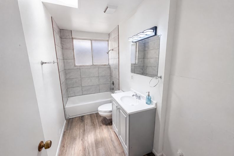 Photo 9 of 21 of 2901 N Cloverland Ave, Tucson, AZ