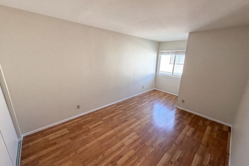 Photo 12 of 30 of 22432 S Vermont Ave, Torrance, CA