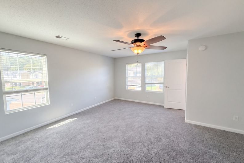 Photo 4 of 21 of 2516 Boxford Ln, Cordova, TN