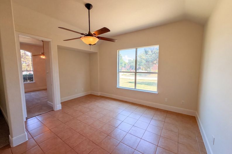 Photo 13 of 16 of 1724 Boxwood Ln, Wylie, TX