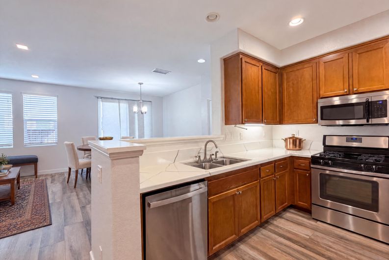 Photo 8 of 25 of 41534 King Palm Ave, Murrieta, CA