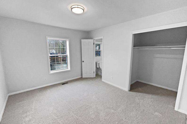 Photo 4 of 28 of 4028 Catalpa Ave, Knoxville, TN