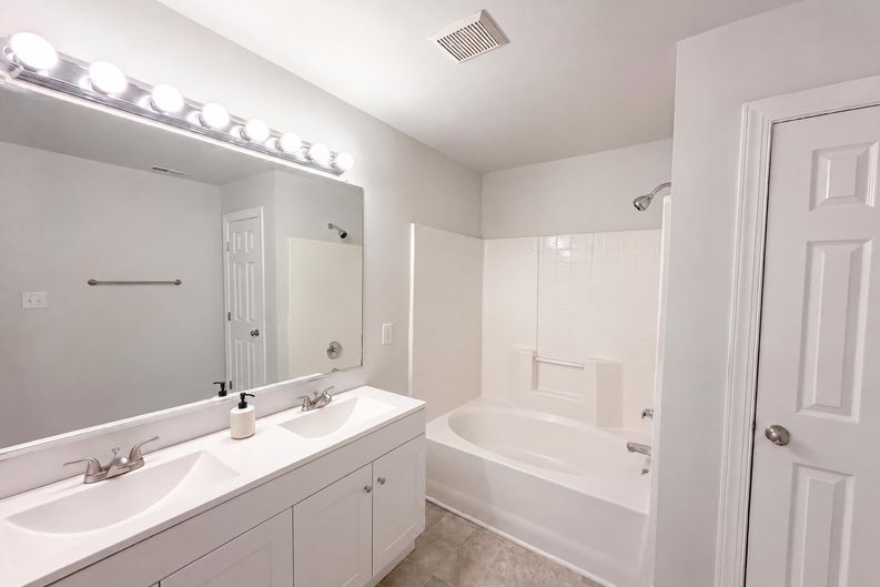 Photo 13 of 17 of 128 Saint Johns St, Knightdale, NC