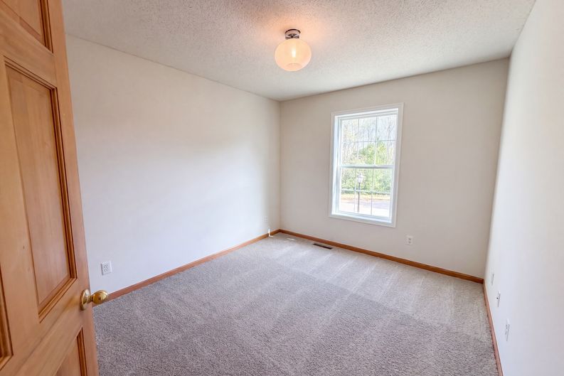 Photo 21 of 36 of 1012 Delano Ct, Stillwater, MN