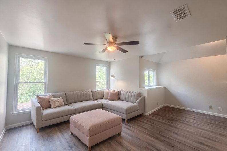 Photo 19 of 27 of 15626 Dove Meadow St, San Antonio, TX