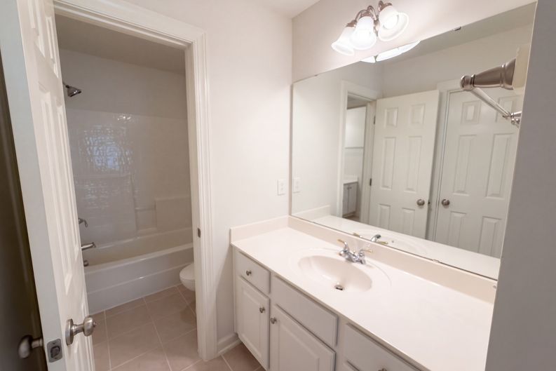 Photo 34 of 40 of 12212 Ashton Woods Ln, Raleigh, NC
