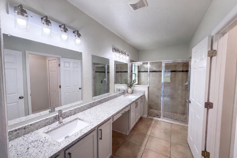 Photo 20 of 40 of 3508 Yacht Club Ct, Kissimmee, FL