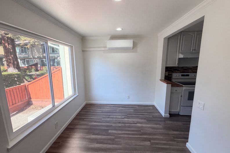 Photo 6 of 15 of 2767 Lone Bluff Way, San Jose, CA