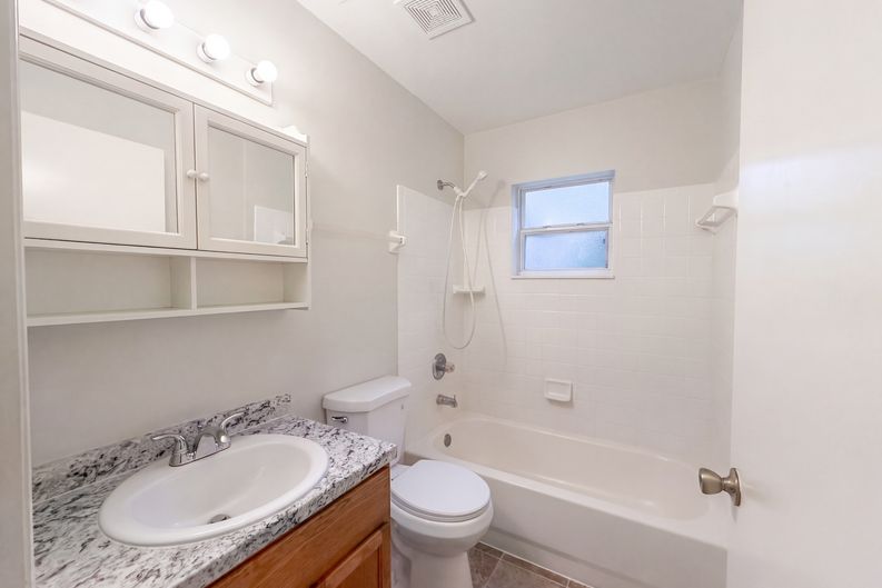 Photo 16 of 22 of 32444 Okaloosa Trl, Sorrento, FL