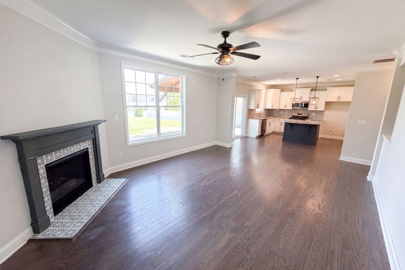 Photo 3 of 18 of 7020 Chrysanthemum Rd, Lancaster, SC