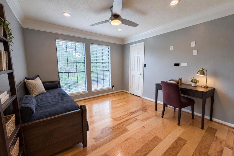 Photo 19 of 27 of 6127 Willowcrest Ct, Spring, TX
