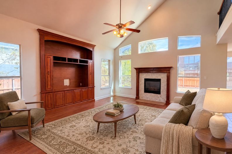 Photo 9 of 24 of 2446 Chesterfield Rd, Garland, TX