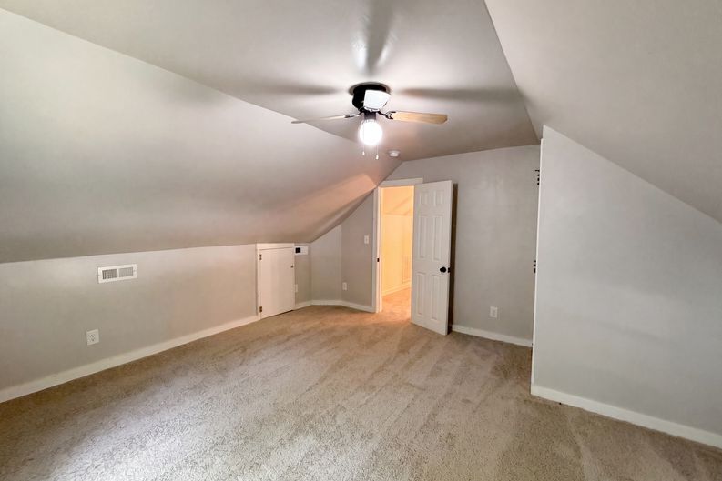 Photo 11 of 17 of 571 Winston St, Franklinton, NC