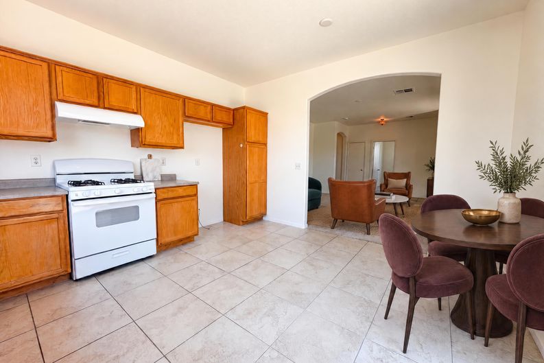 Photo 11 of 22 of 521 Quail Bird Pl, Henderson, NV