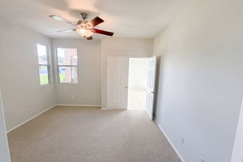 Photo 4 of 25 of 26209 Tasman St, Moreno Valley, CA