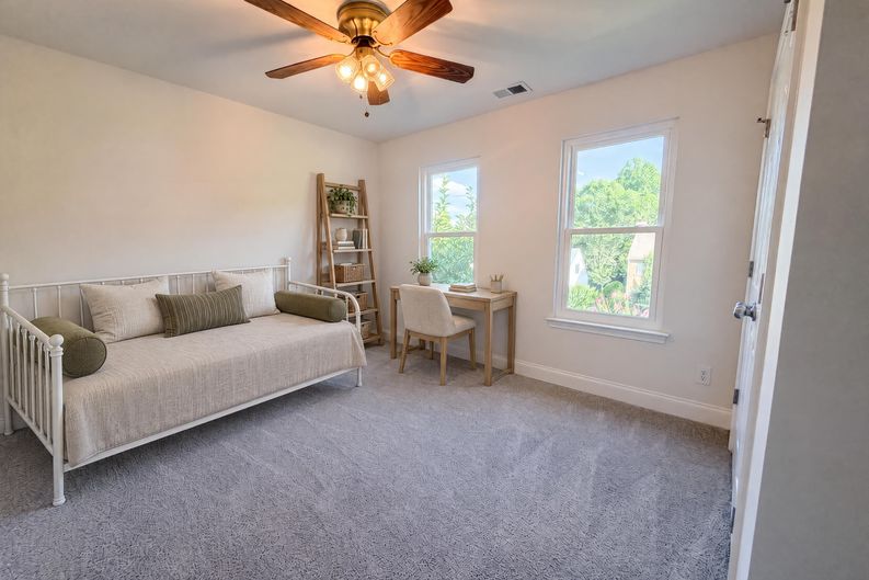 Photo 11 of 17 of 110 Lyman Oak Ct, Fort Mill, SC