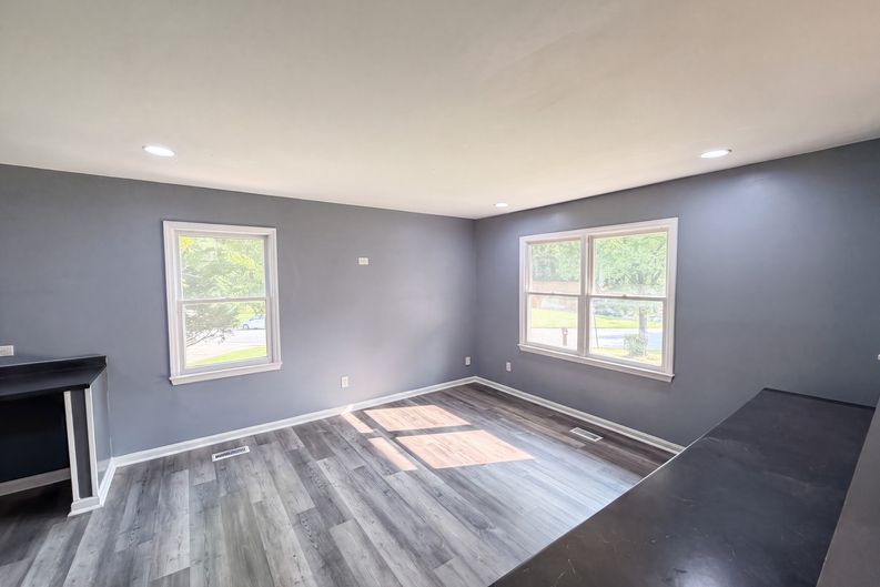 Photo 15 of 18 of 5601 Beaconsfield Rd, Charlotte, NC