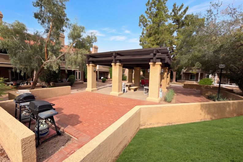 Photo 17 of 26 of 5230 E Brown Rd, Mesa, AZ