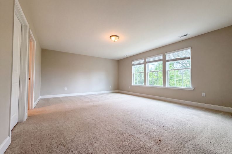 Photo 10 of 26 of 93 Spring Crest Dr, Angier, NC
