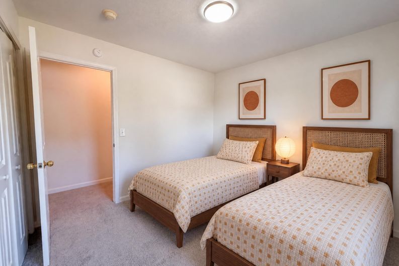 Photo 10 of 16 of 1303 St Hubbins Dr, La Vergne, TN