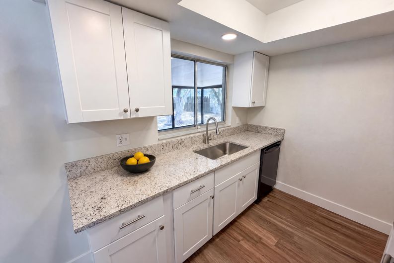 Photo 17 of 25 of 2768 Galatian Pl, Orlando, FL