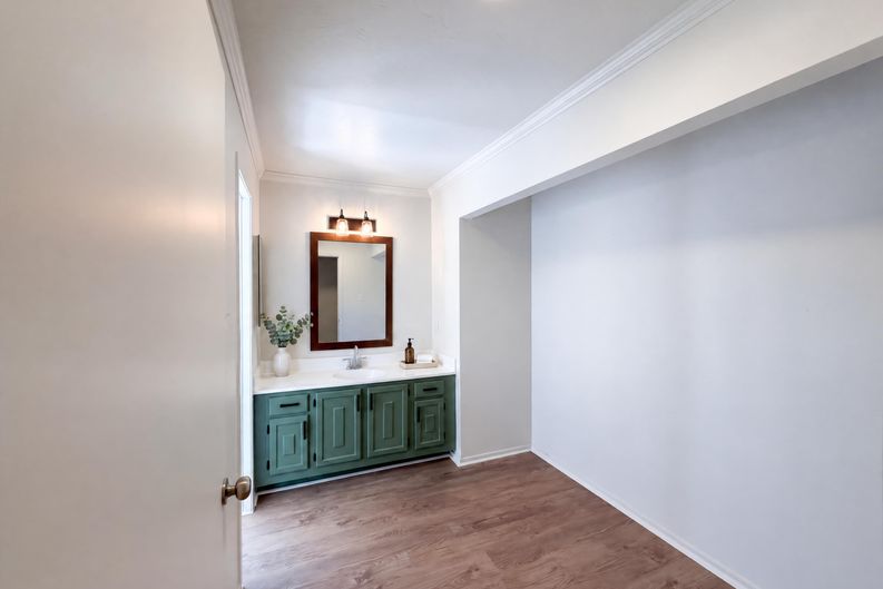 Photo 21 of 28 of 8403 Lone Quail Dr, Missouri City, TX