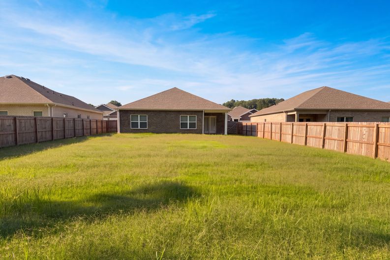 Photo 43 of 58 of 12898 Golden Hay Cir NW, Madison, AL