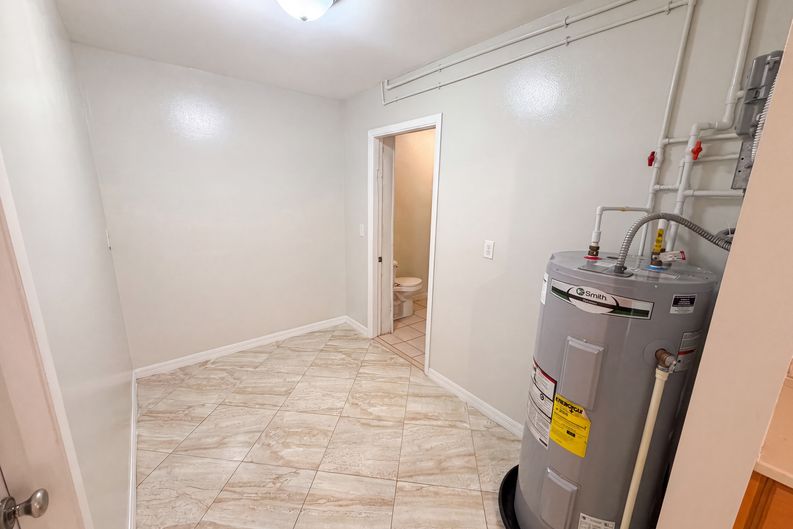 Photo 20 of 27 of 8283 86th Ave, Seminole, FL