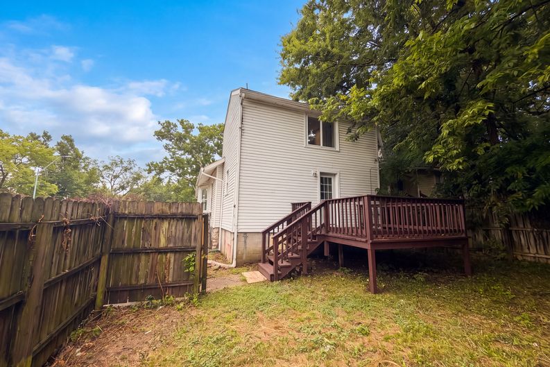 Photo 14 of 17 of 1316 E 44th St, Kansas City, MO