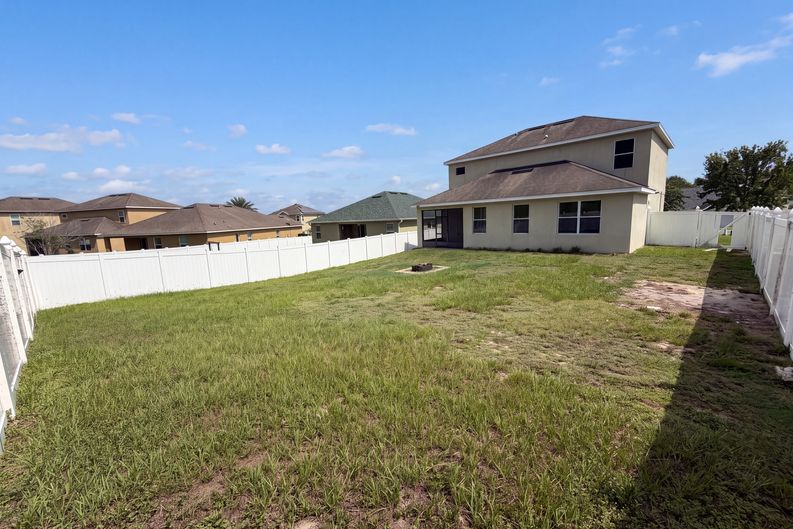 Photo 36 of 40 of 881 Haring Ln, Mount Dora, FL