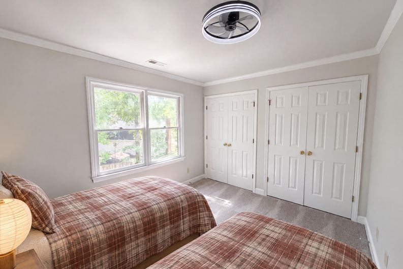 Photo 3 of 20 of 106 Rother Ln, Durham, NC
