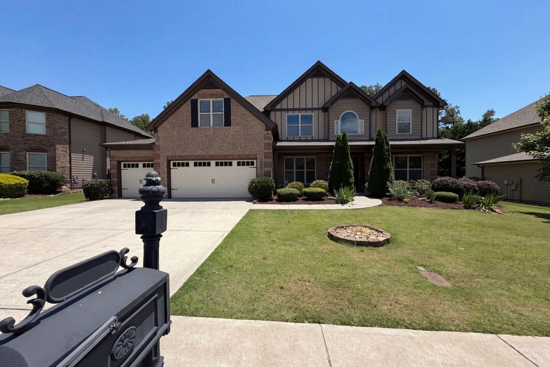 Photo 44 of 51 of 1481 Azalea Brook Dr, Lawrenceville, GA