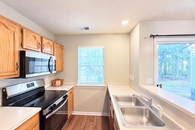 Photo 8 of 16 of 12605 Tucker Crossing Ln, Charlotte, NC