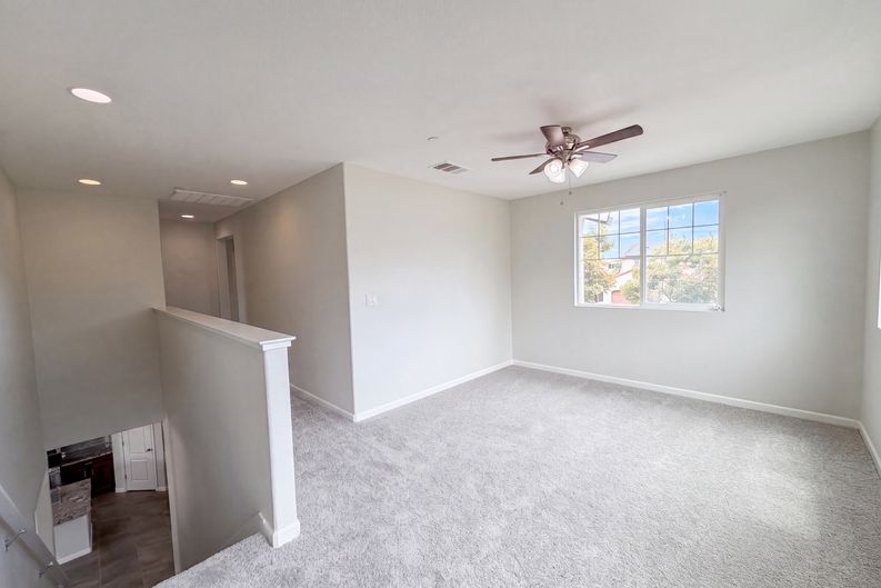 Photo 11 of 32 of 1519 Sycamore Dr, Oakley, CA