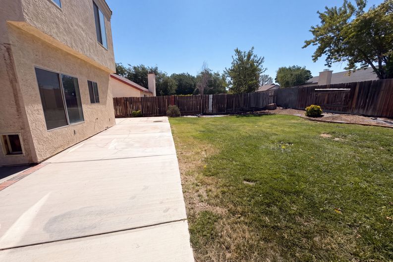 Photo 20 of 22 of 4256 Trenton Ave, Palmdale, CA