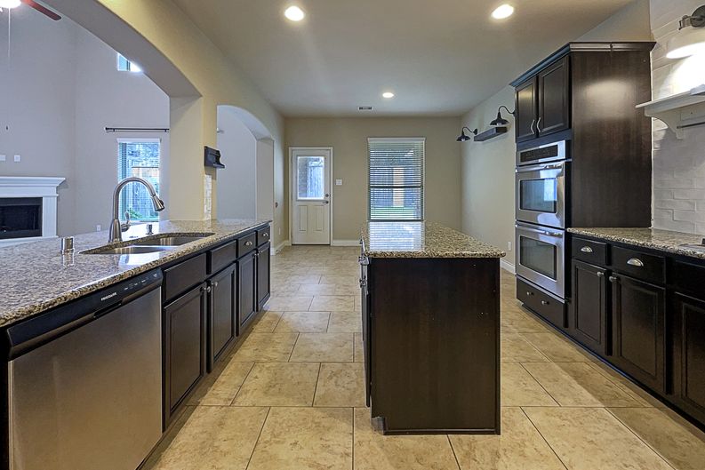 Photo 13 of 27 of 24542 N Denham Ridge Ln, Spring, TX