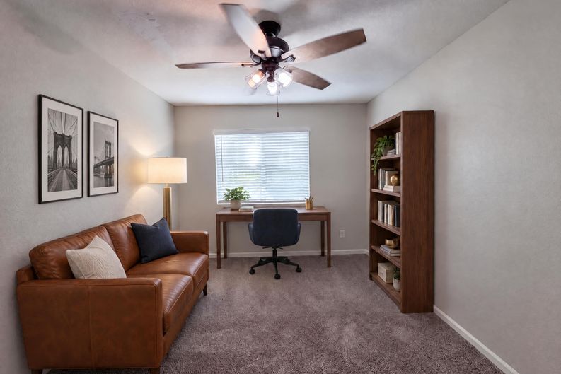 Photo 26 of 35 of 2571 Cantara Ct, Sacramento, CA