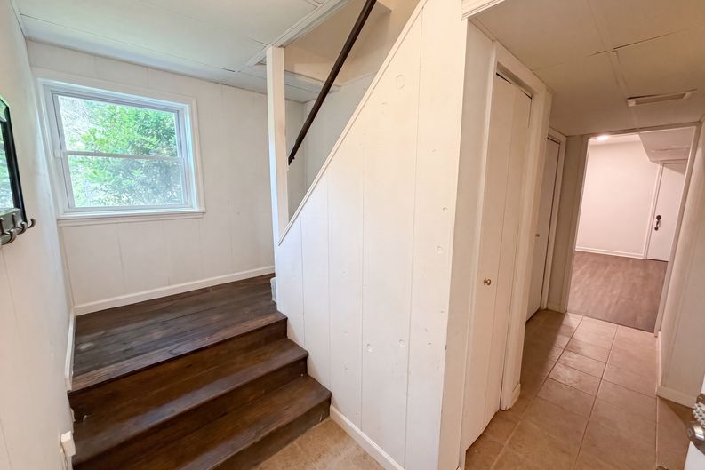 Photo 9 of 21 of 509 Spring Park Dr, Canton, GA